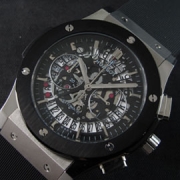 HUBLOT クラシックフュージョン セラミックベゼル 黒文字盤 信頼店舗