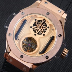HUBLOT キングパワー マニュファクチャー Asian 21600振動 自動巻き