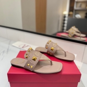 【VALENTINO】VTサンダルレディース