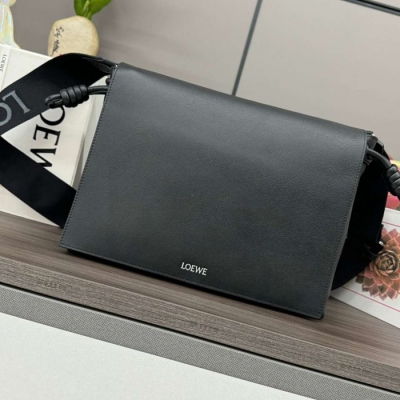 LOEWE フラメンコ サッチェル カーフレザー ユニセックス 20×13×6cm