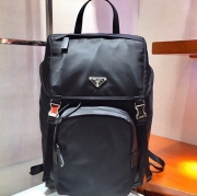 プラダ スタイル リュック 2VZ135 サイズ：27×45×17cm