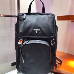 プラダ スタイル リュック 2VZ135 サイズ：27×45×17cm