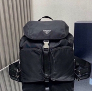 プラダ スタイル リュック 1BZ070 サイズ：30×32×16cm