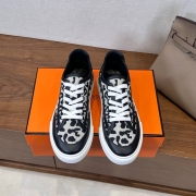 【HERMES】SS24新作スリッポンレザースリッポンメンズレディース