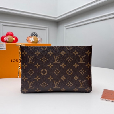 LOUIS VUITTON ポシェット クレ ミディアム モノグラム キャンバス レディース 24×15.5×1cm