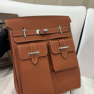 HERMES ハックアドス バックパック ラージ メンズ 29×36×11cm