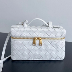 BV ショルダーバッグ レザー ポーチ 化粧ポーチ 22×12.5×5cm