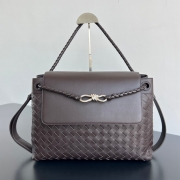 BOTTEGA VENETA アンディアモ 3WAYレザーバッグ メンズ 37×26×13cm