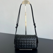 BV ショルダーバッグ レザー ハンドバッグ ノットゥルノ 21×11×9cm