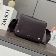 LOEWE ペブル メッセンジャーバッグ スモール メンズ 23.5×16×8cm