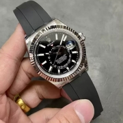 ROLEX M336239 スカイドゥエラー ブラック 商品一覧