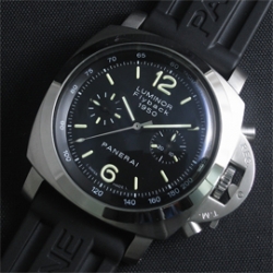 PANERAI PAM00212 ルミノール フライバック1950 自動巻きコピー