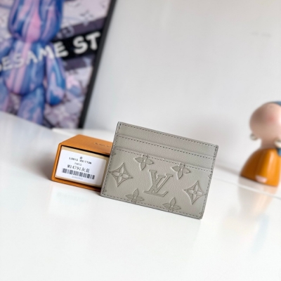 LOUIS VUITTON カードケース モノグラム シャドウ レザー メンズ 11×7×1.5cm