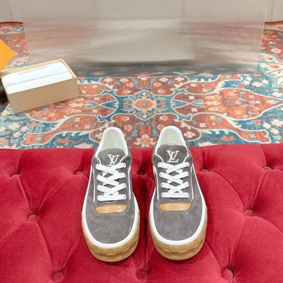 【LOUISVUITTON】新作スニーカーレザースニーカーキャンバススニーカーメンズ