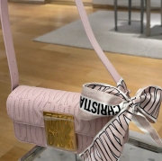 ディオール ツイリースカーフ。ミスモチーフ 6X105cm