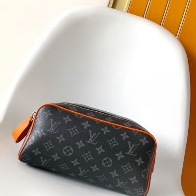 LOUIS VUITTON ドップキット 洗面用具ケース タオリヨンレザー メンズ 28×15×16.5cm