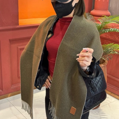 ロエベ カップル向けスカーフ 30x164