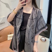 シャネル シルクベロアスカーフ 140x140cm