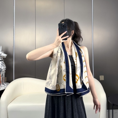 エルメス 2025年新作 両面同色 跳ねる馬 135cmx135cm