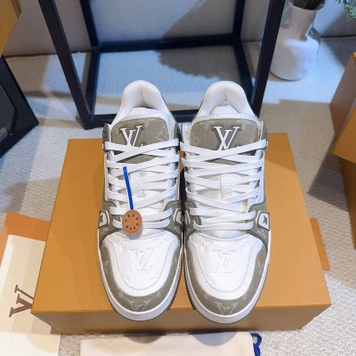 【LOUISVUITTON】トレーナースニーカーデニムスニーカーバスケットボールシューズメンズレディース