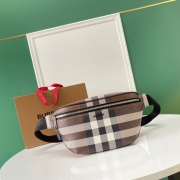 BURBERRY バーチバーン チェック ウエストバッグ メンズ 37.5×17×8cm