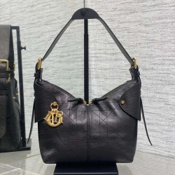 ディオール ハンドバッグ ヴォヤージュ 22×9.5×15cm