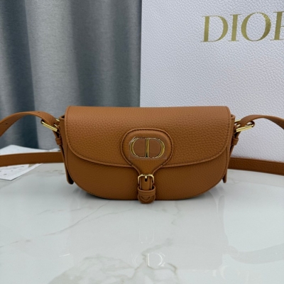 ディオール ショルダーバッグ ボビー 21×12×5.1cm