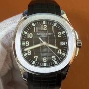 PATEK PHILIPPE 5167A-001 アクアノート エクストララージ 新型ムーブ搭載