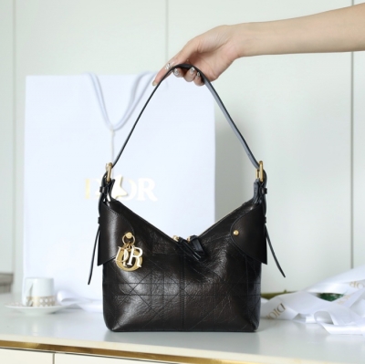 ディオール ハンドバッグ ヴォヤージュ 22×15×9.5cm