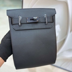 HERMES ハックアドス バックパック スモール ユニセックス 21×27×8cm