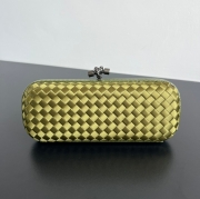 BOTTEGA VENETA ノット シルク編み クラッチバッグ レディース 25×10×5cm