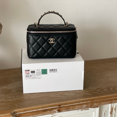 シャネル ポーチ 9.5×17×7.8cm