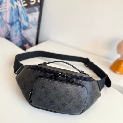 LOUIS VUITTON ラッシュ ウエストバッグ メンズ 30×15×8cm