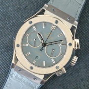 HUBLOT クラシックフュージョン 14Kゴールドコーティング グレーベルト 本物の実感