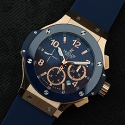 HUBLOT ビックバン ブラック文字盤 完売前に入手