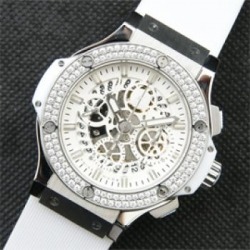 HUBLOT アエロバン オールホワイト 311.SE.2010.RW.1104.JS SS 完成度完璧