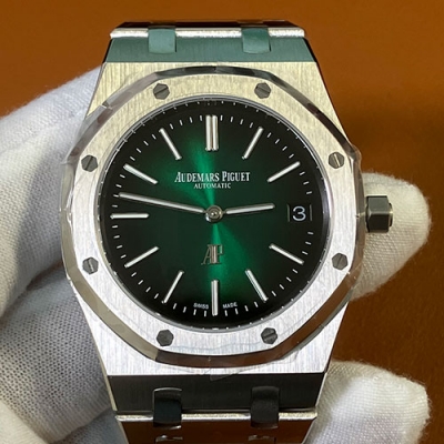 AUDEMARS PIGUET 15202PT ロイヤルオーク ジャンボエクストラシン 2024最新