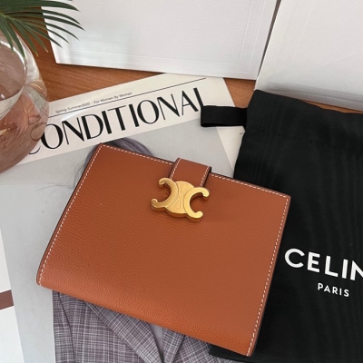 CELINE ヴィクトワール ウォレット カーフレザー レディース 14×11×2cm
