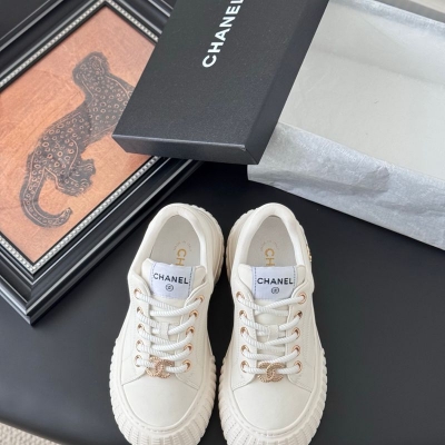 【CHANEL】25Cスニーカーレディース