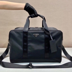 PRADA トラベルバッグ リサイクルナイロン メンズ 44×28×23cm