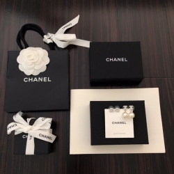 シャネル スタイル ピアス C パール