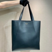 プラダ トートバッグ 38×42×17cm