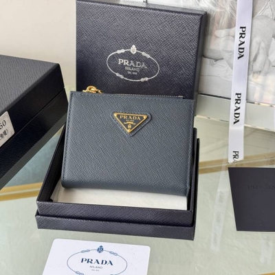 PRADA 二つ折り財布 サフィアーノレザー メンズ 10×9×2cm