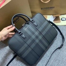 BURBERRY チェック ブリーフケース メンズ 38×28×9cm
