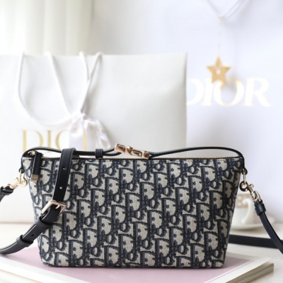 ディオール ハンドバッグ ノマド 22×13×9.5cm