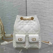 ディオール スタイル カロ マルチキャリー ラージ リュック サイズ：20×25×10.5cm