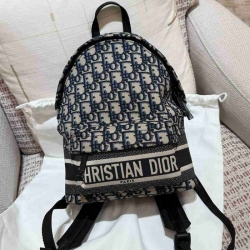 ディオール スタイル クラシック ミニ リュック サイズ：21.5×31.5×13cm