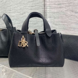 ディオール ハンドバッグ トゥジュール 23×15×15cm