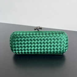 BOTTEGA VENETA ノット シルク編み クラッチバッグ レディース 25×10×5cm