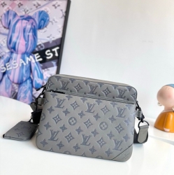 LOUIS VUITTON トリオ メッセンジャーバッグ カーフレザー モノグラム メンズ 25×18.5×7cm